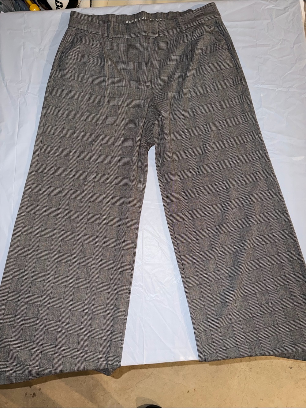 American Eagle Outfitters Gray Plaid Trousers